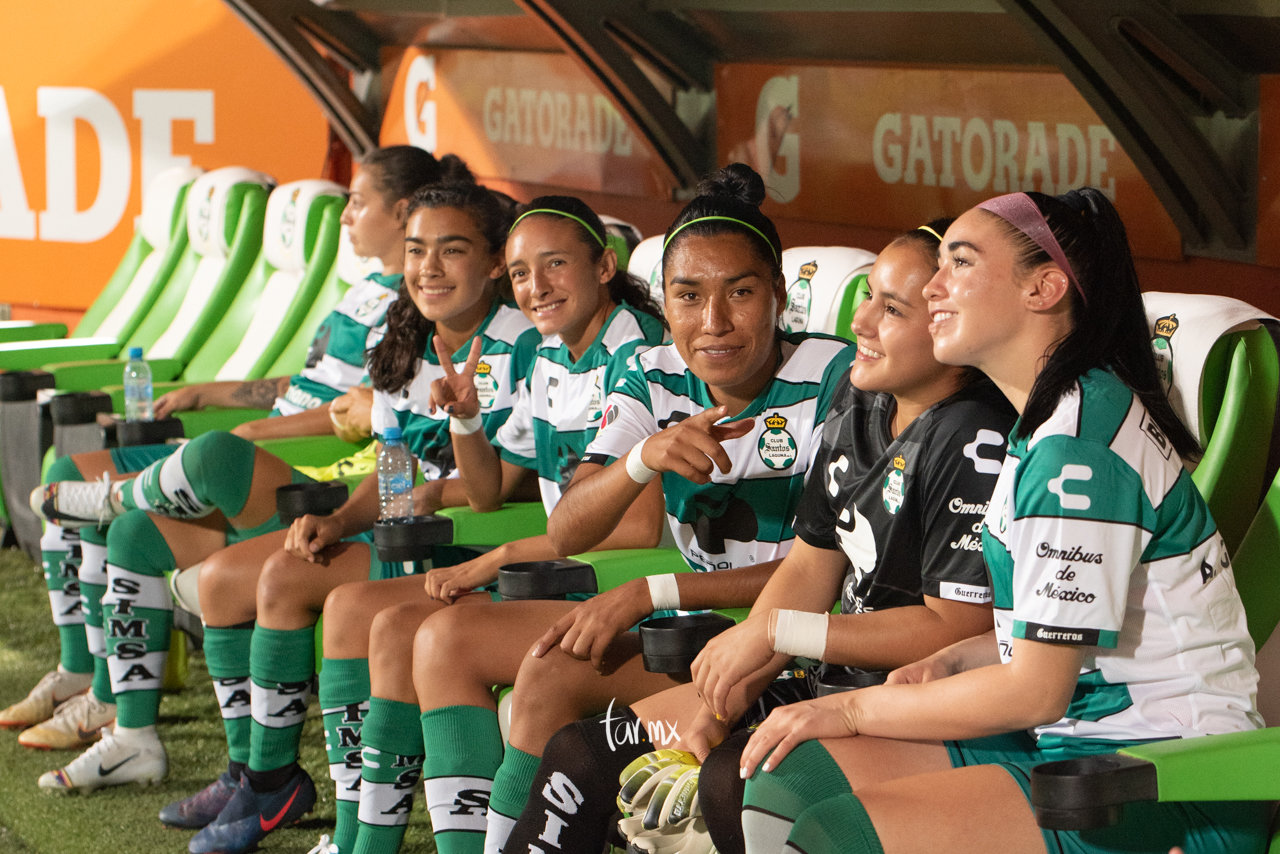 Fotos del Santos vs Monterrey femenil
