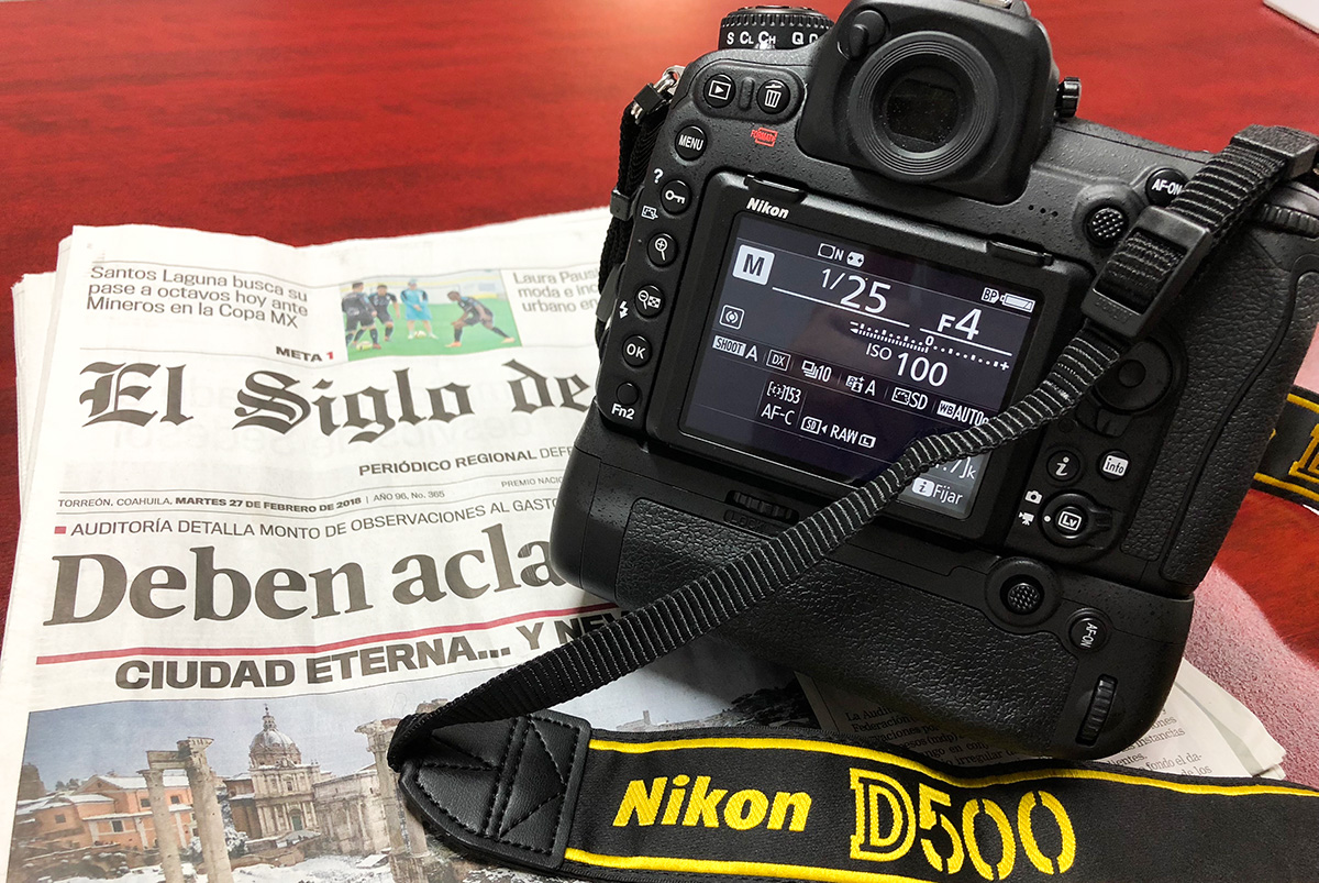 Nikon D500 con grip