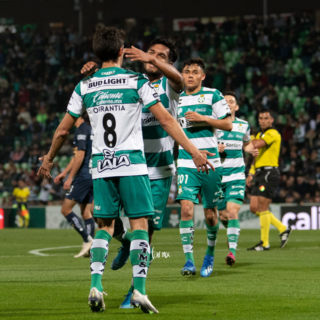 Festejo de gol, Eduardo Aguirre