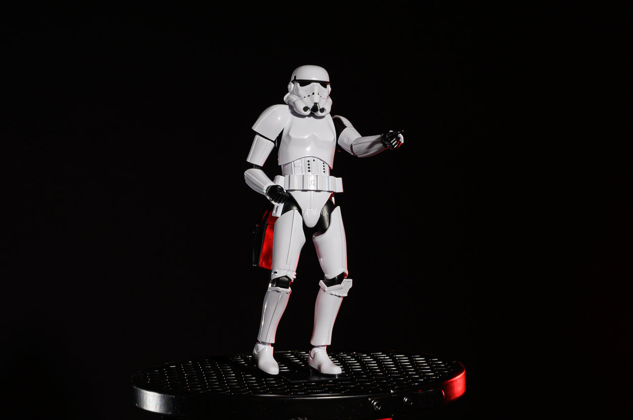 Siguiendo instructivo para armar Stormtrooper de Star Wars | Bandai | escala 1/12 figura de acción
