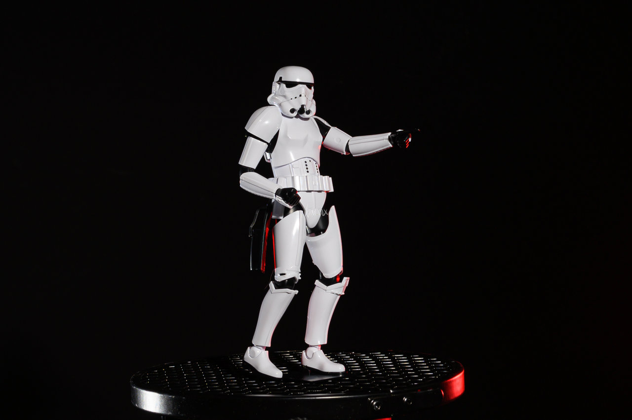 Siguiendo instructivo para armar Stormtrooper de Star Wars | Bandai | escala 1/12 figura de acción